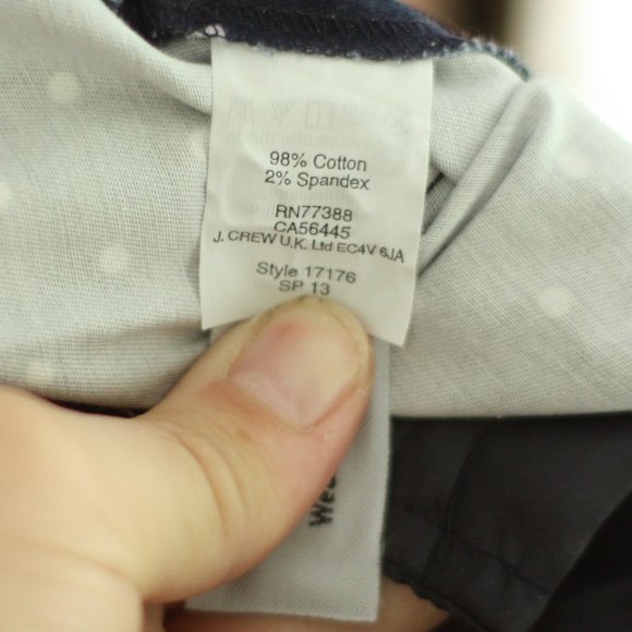 J. CREW Navy Blue and White Polka Dot Capri Pants - Picture 4 of 4